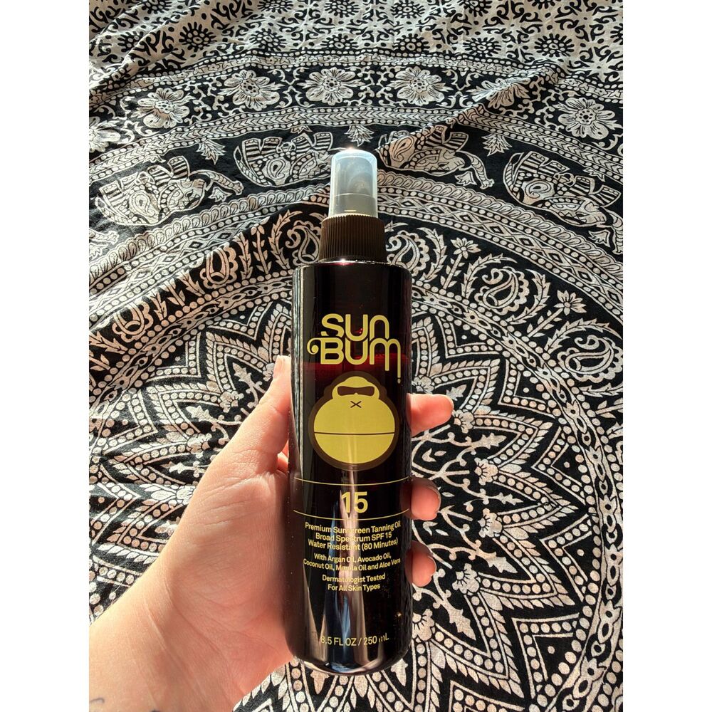 sun bum tanning oil